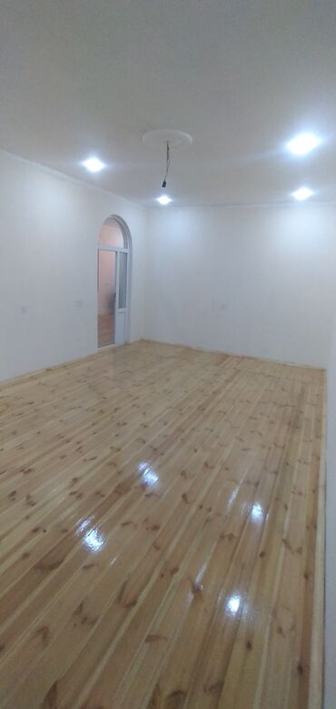 Uzunmüddətli kirayə evlər: 2 kv. m, 5 otaqlı, Artezian quyusu, Qaz, Kanalizasiya — 4