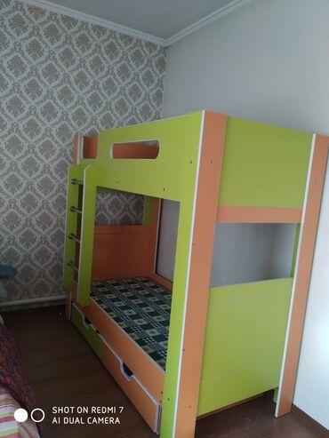 �������������� ���������������� �� �������������� в Кыргызстан | ДЕТСКИЕ КРОВАТИ: Продается двухярусный кровать, 190*60 с матрасом в идеальном