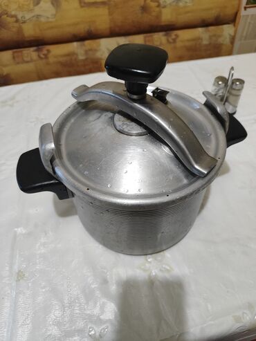 ярус посуда: Пароварка советская, объем 6 литров, все работает, в отличном