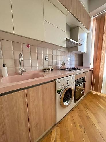 Дом и сад: İcarəyə verilir 1 otaqlı yeni tikili 45 m², Ağ şəhər q. Kateqoriya — 6