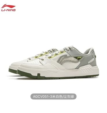 спортивные женские кофты: Белые кроссовки Li-Ning AGCV051-3 с серыми и светло-зелеными