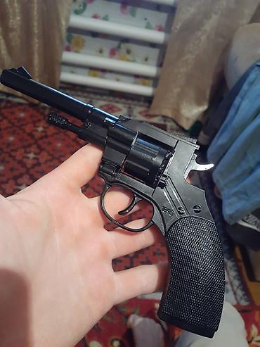 game insight: !!!ОПЛАТА ТОЛЬКО НАЛИЧНЫМИ!!! Продаю 2 игрушечных пистолета. 1) Colt — 6