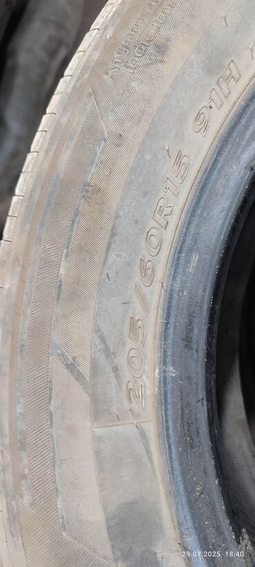 продаю диски с резиной: Шины 205 / 60 / R 15, Лето, Комплект, Легковые, Корея, Hankook