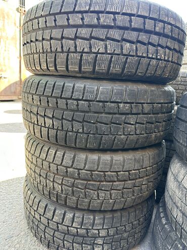 Шины: Шины 215 / 50 / R 17, Зима, Б/у, Комплект, Легковые, Япония, Dunlop