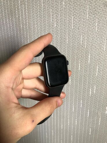 Smart saatlar: İşlənmiş, Smart saat, Apple, rəng - Qara lalafo.az -da Smart saatlar: İşlənmiş, Smart saat, Apple, rəng - Qara