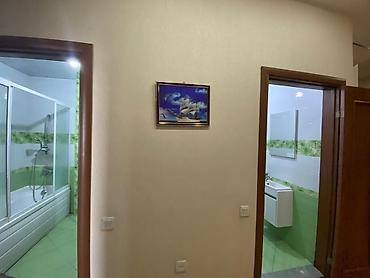 Günlük kirayə mənzillər: 3 otaqlı — 3