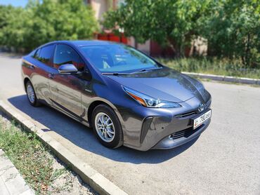 Toyota: Toyota Prius: 2019 г., 1.8 л, Автомат, Гибрид, Седан