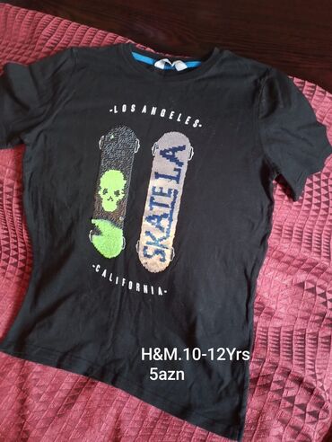 polo uşaq futbolkaları: H&M.10-12 Yrs