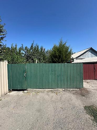 600: 📍 В Сокулуке в районе Церкви продаётся дом коттеджного типа. 🏷️Об — 3