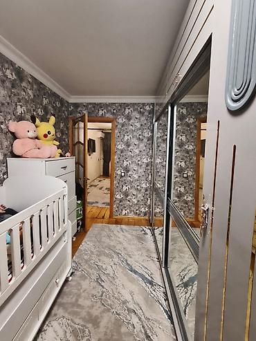 ev alqi satqi gence: Bakı, 2 otaqlı, Köhnə tikili, m. Xalqlar Dostluğu, 50 kv. m — 6