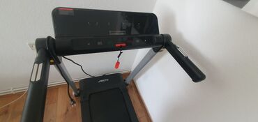 Qaçış trenajorları: Joroto qaçış zolağı, istifadəçilərə evdə məşq etmək üçün rahat və — 5