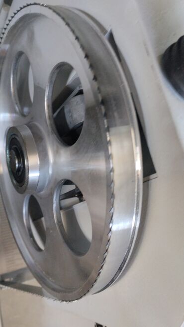 Мясорубки: #Алфа 400 мясо реска ленточный пила 2.000кват 220ват подарок 5 лента at lalafo.kg — 8 Мясорубки: #Алфа 400 мясо реска ленточный пила 2.000кват 220ват подарок 5 лента — 8