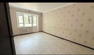 дешевые квартиры в оше: 2 комнаты, 60 м², 106 серия, 2 этаж, Евроремонт