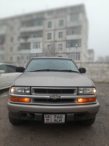 Chevrolet: Chevrolet Blazer: 2002 г., 4.3 л, Автомат, Бензин, Внедорожник — 3