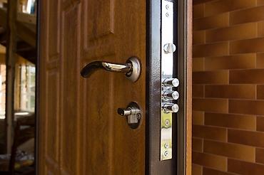 lock master: Аварийный вскрытие замков Бишкек Профессиональное аварийное вскрытие — 1