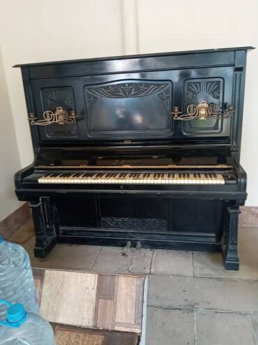 musiqi alətləri satişi: Antik J.Becker Pianinosu 150.180 ilin islek veziyyetdedir tecili at lalafo.az musiqi alətləri satişi: Antik J.Becker Pianinosu 150.180 ilin islek veziyyetdedir tecili