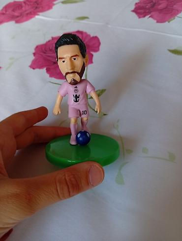 heykeller: Futbolçu fiquru – mini heykəlcə - Material: plastik - Rənglər: açıq — 1