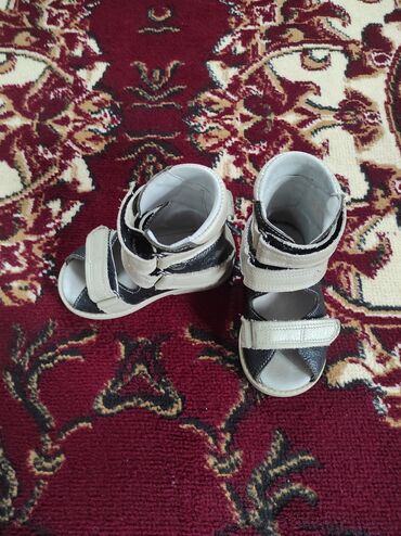 ош обувь: Ортопедическая обувь для детей, размер 22-23, носили месяц и перешли в