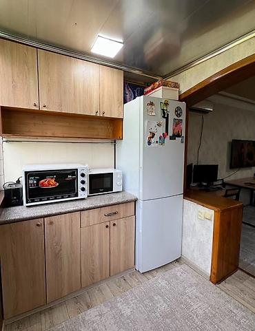 Продажа квартир: 3 комнаты, 58 м², 104 серия, 4 этаж — 4