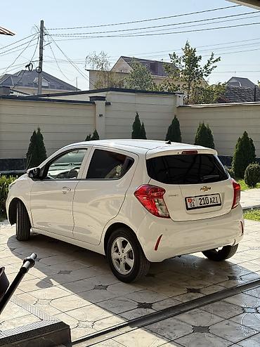 honda porter: Chevrolet Spark: 2018 г., 1 л, Автомат, Бензин, Хэтчбэк — 4