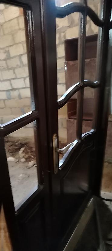 Digər mebel: 2 layalı qapı,Bahalı zamok üstündə 5 ədəd açar, yaxşı vəziyyətdədir — 5