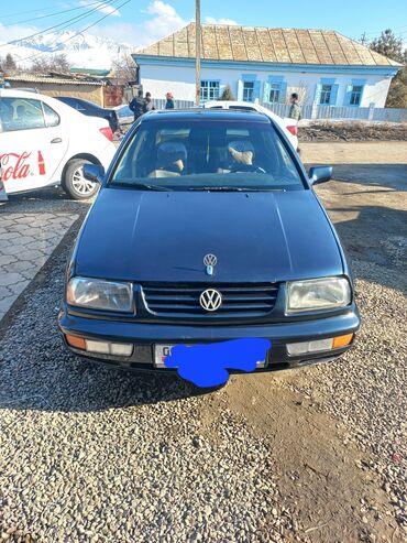 запчасти на опель вектра а: Volkswagen Vento: 1992 г., 1.8 л, Механика, Бензин, Седан