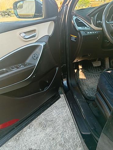 Hyundai: Hyundai Santa Fe: 2017 г., 2.4 л, Бензин — 2