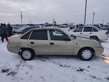 Daewoo: Daewoo Nexia: 2009 г., 1.6 л, Механика, Бензин, Седан — 6