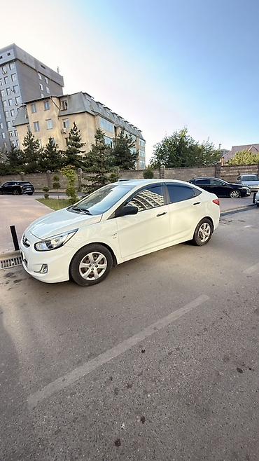 hyundai салярис: Hyundai Solaris: 2012 г., 1.6 л, Автомат, Бензин, Седан — 3