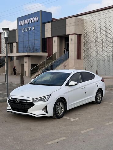 Hyundai: Hyundai Avante: 2018 г., 1.6 л, Автомат, Бензин, Седан