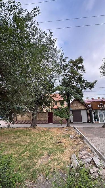 Долгосрочная аренда домов: 300 м², 4 комнаты — 1