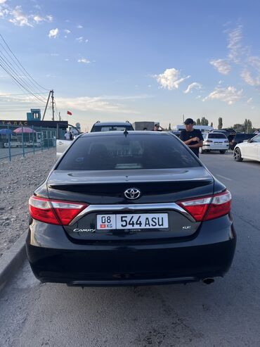купить бу электромобиль из китая: Toyota Camry: 2015 г., 2.5 л, Автоматтык, Бензин, Седан