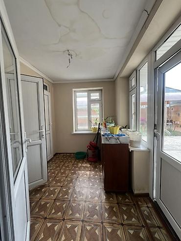 Продажа коттеджей и домов: Продается!Просторный частный дом с большим навесом во дворе - Уютный — 16