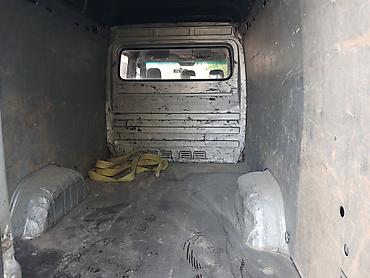 посадка авто: Mercedes-Benz Спринтер: 2004 г., 2.2 л, Механика, Дизель, Фургон — 6