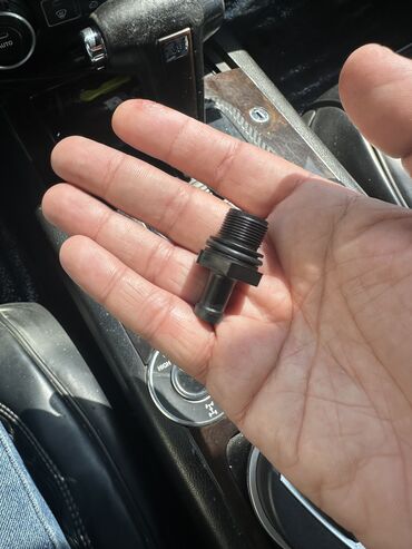 Motor üçün digər detallar: Nıssan Teana,Tiida,Murano,Qasqayi madellerının hava kallektorunun
