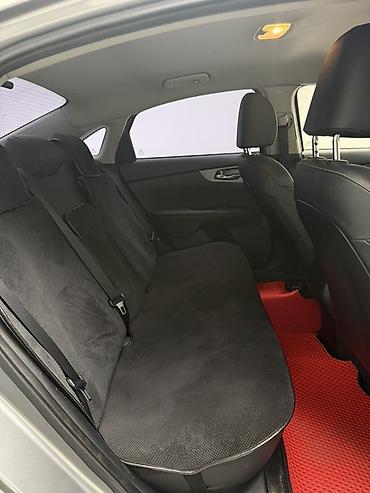 byd e2 2021: Kia K3: 2021 г., 1.6 л, Вариатор, Бензин, Седан — 10