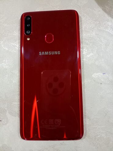телефон fly fs 524: Samsung Galaxy A20, цвет - Красный, Две SIM карты