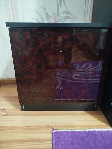 dressing table: Продаётся спальный гарнитур В комплекте: шкаф с зеркалами, кровать и — 3