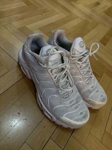 nike tn pink sunset: Nike, 40.5, bоја - Bela