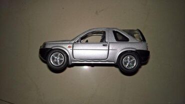 Figurice i makete: Landrover na lalafo.rs — 10 Figurice i makete: Landrover — 10