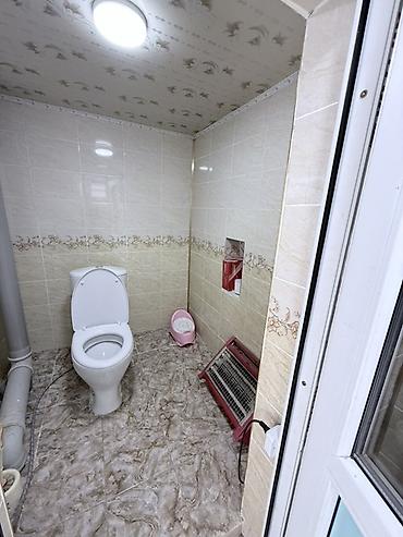 Продажа коттеджей и домов: Двухэтажный дом с двором и хозяйственными постройками, 13 соток село — 20