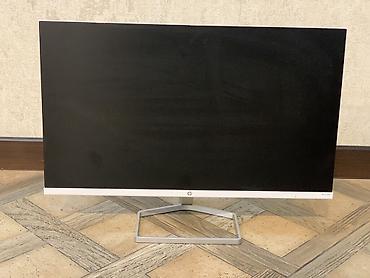 Monitorlar: HP 24" IPS monitor - Model: HP M24fw (etiketdə görünür) - Ekran: 24 — 3