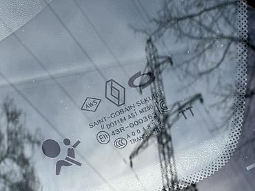 Renault: Renault Fluence: 2019 г., 1.6 л, Вариатор, Бензин, Седан — 7