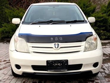 тайота фил: Toyota ist: 2004 г., 1.3 л, Автомат, Бензин, Хэтчбэк