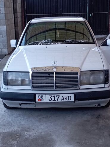 7 ка: Mercedes-Benz 230: 1990 г., 2.3 л, Механика, Бензин, Седан