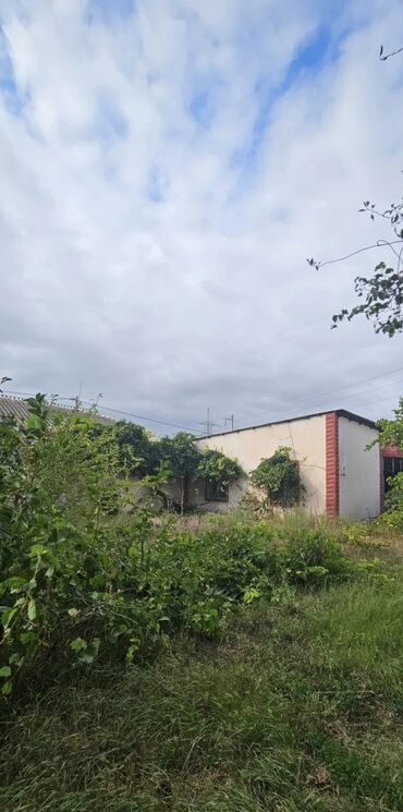 Həyət evləri və villaların satışı: 3 otaqlı, 1500 kv. m, Kredit yoxdur, Orta təmir — 10