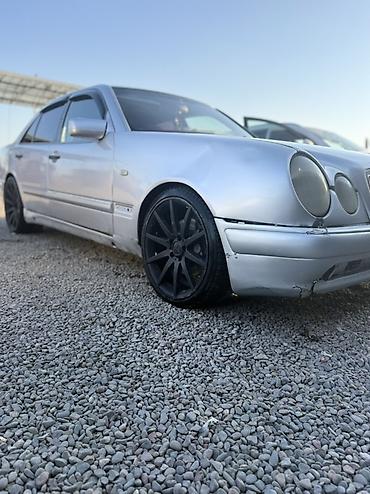 mersedes e class: Mercedes-Benz E-Class: 1996 г., 5 л, Автомат, Седан — 2