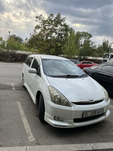 тайота авенсиер: Продаю машину в хорошем состоянии! Мотор коробка 👍👍👍! Три ряда сидений