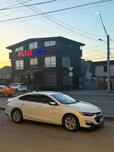 spark 2017: Chevrolet Malibu: 2019 г., 1.5 л, Вариатор, Бензин, Седан — 4