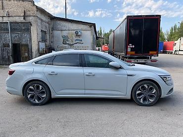 2019: 🚘 **Renault Samsung SM6 2.0 LPe** 📍 Автомобиль находится в Бишкеке 📅 — 4